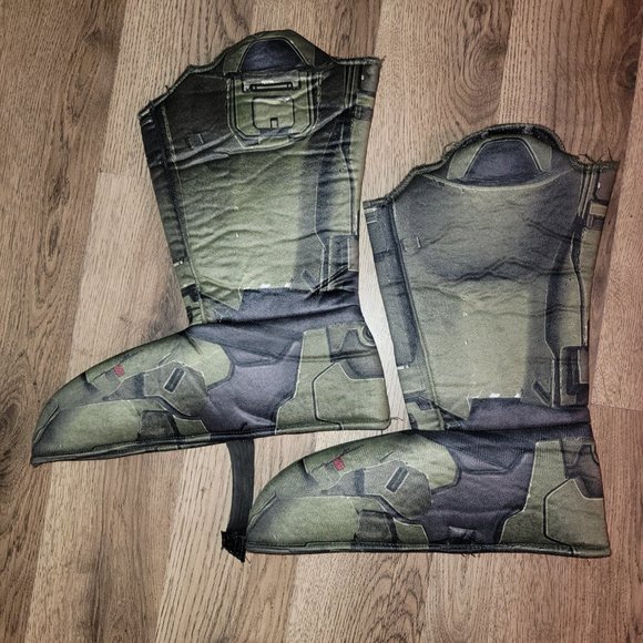 Halo Master Chief Boot Cover, Gloves, treat bag - Picture 3 of 6